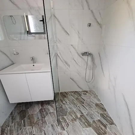 Ionian Pearl 아파트