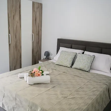 Ionian Pearl Апартаменты *