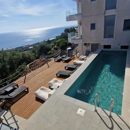Ionian Pearl Apartmán *