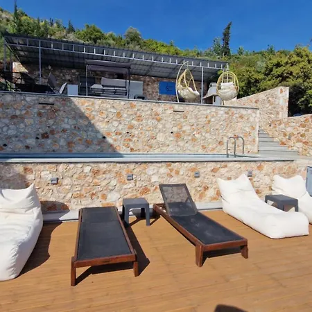 Ionian Pearl Apartment *
