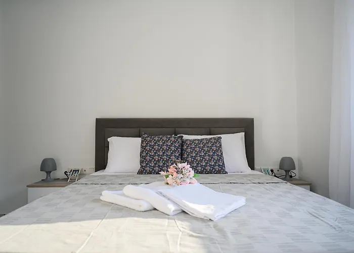 Ionian Pearl 公寓 *