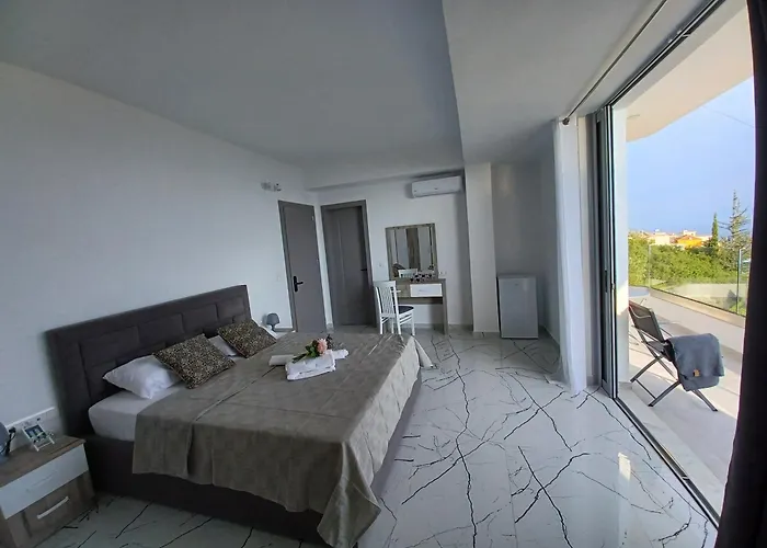 Ionian Pearl Dhërmi